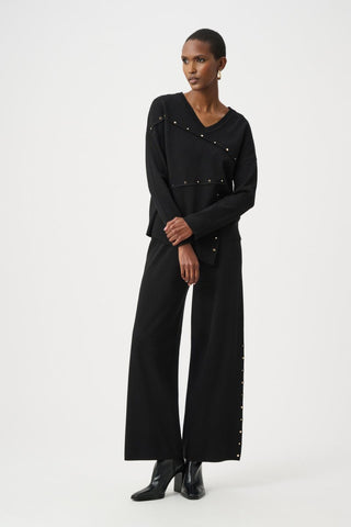 Asymmetric sweater with metal stud detail - Dresses Boutique B.V.