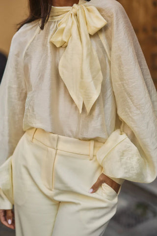 Bambinablouse_ButterYellow_3