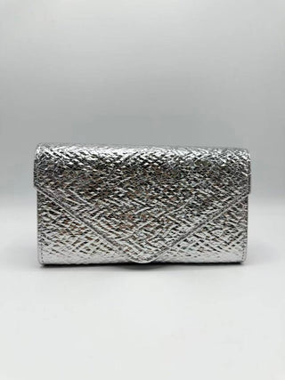 Cracked texture clutch Silver - Dresses Boutique B.V.