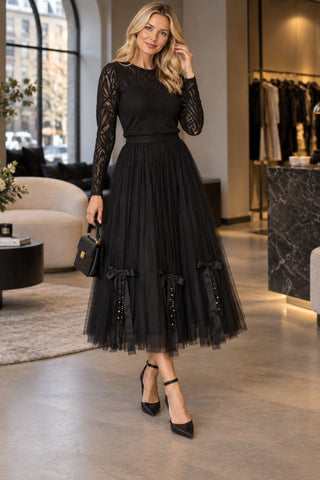 Sabella bow skirt