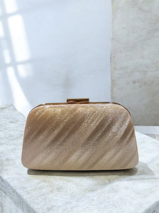 Rutana clutch - Dresses Boutique B.V.