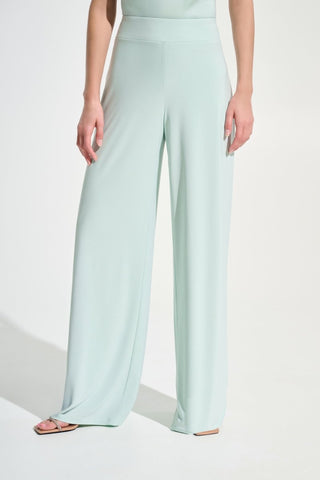 Signature wide leg pants Pistachio - Dresses Boutique B.V.
